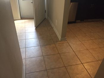 Ceramic tile